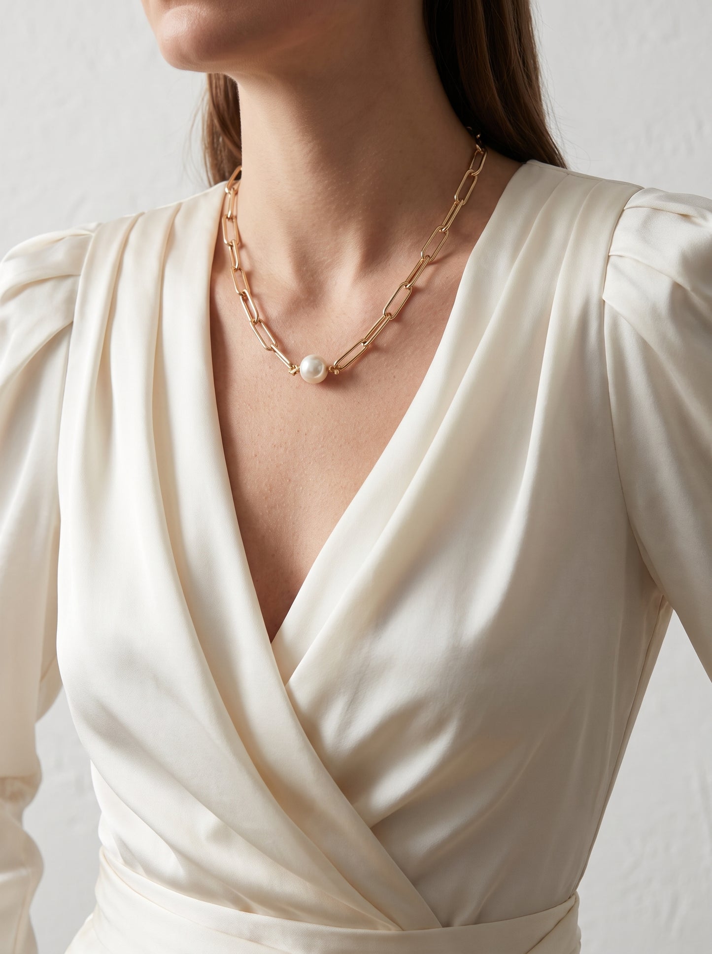 Pearl Paperclip Chain Necklace