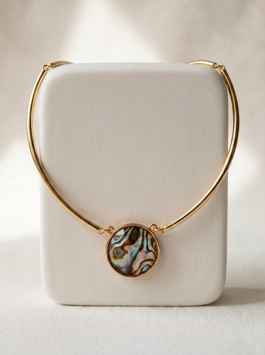 
Abalone choker necklace with round iridescent pendant in gold-plated bezel setting