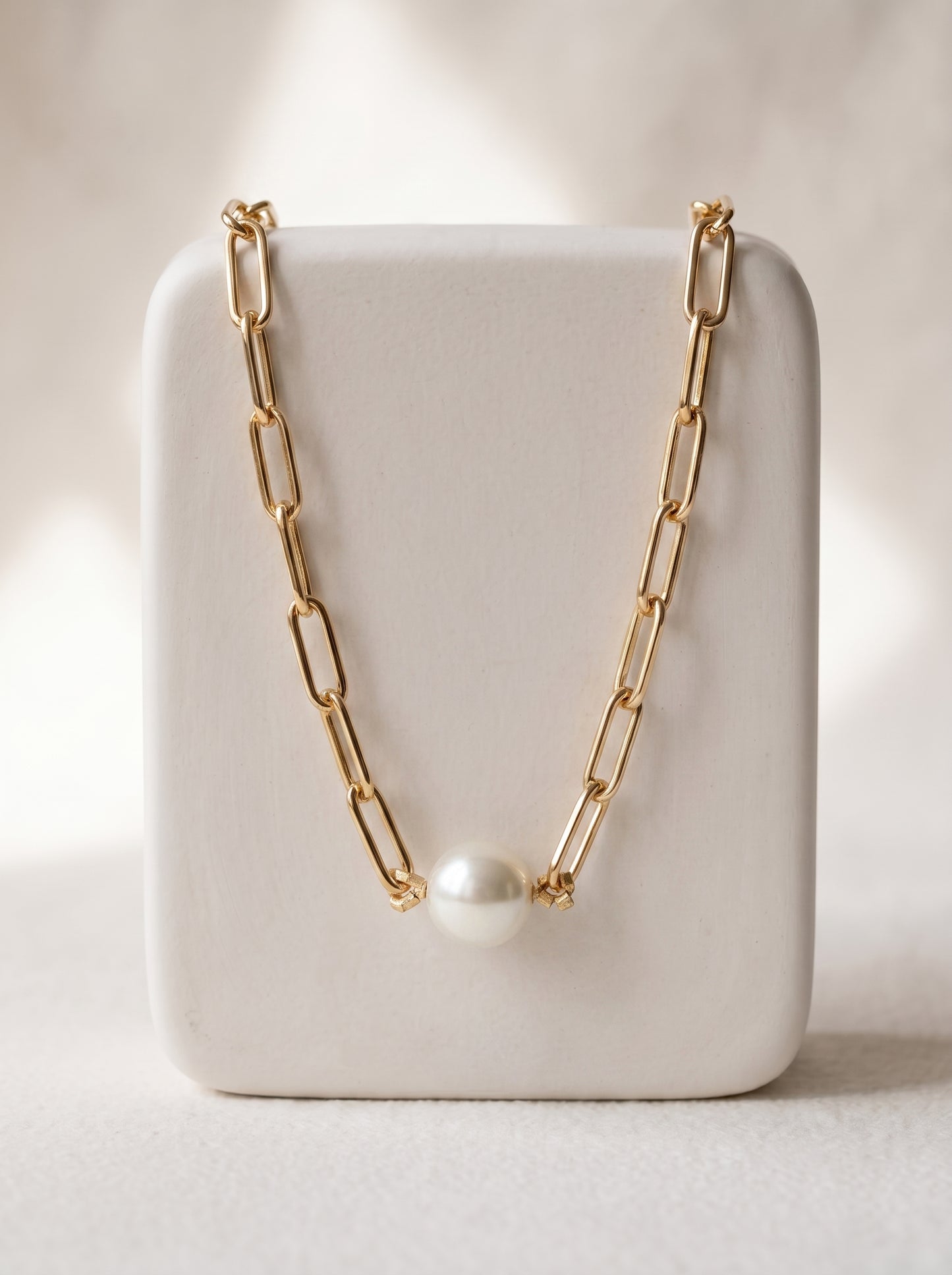 Pearl Paperclip Chain Necklace