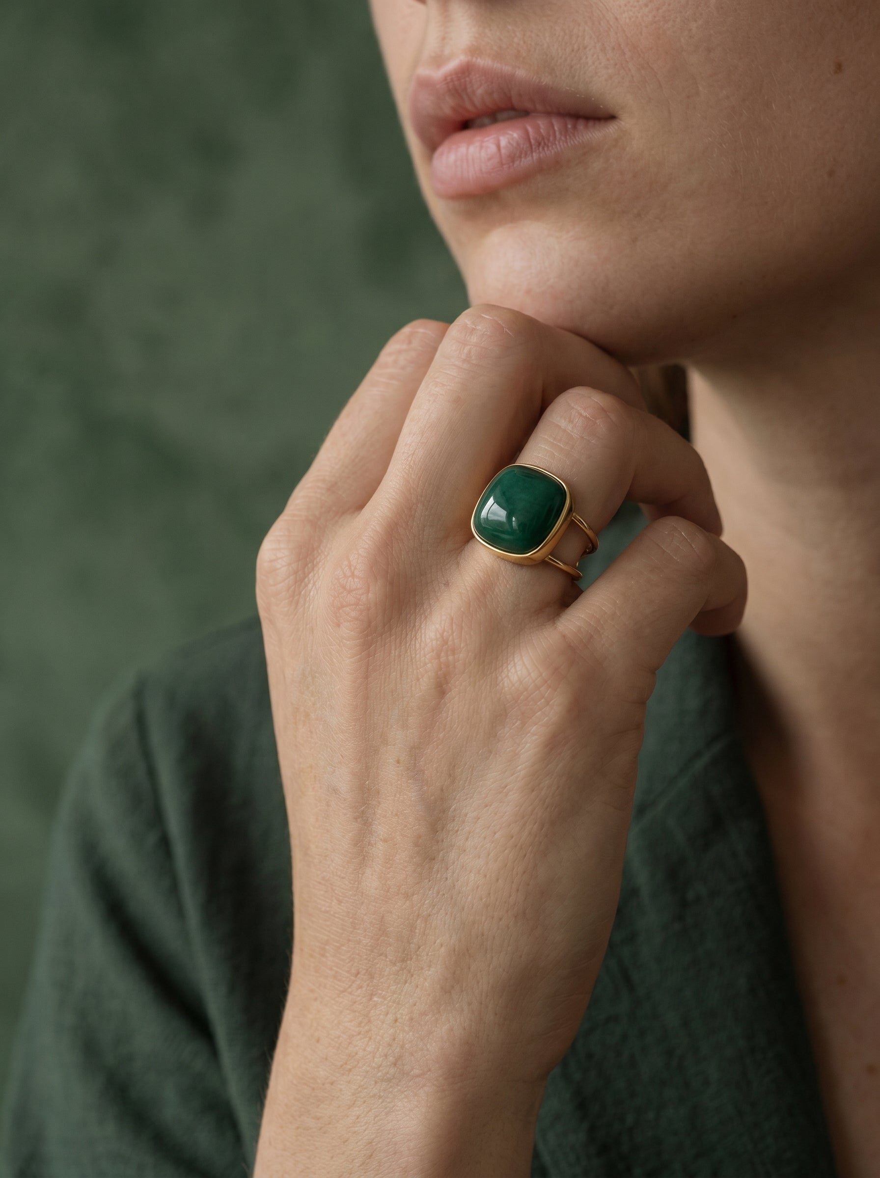  Green Quartz Cushion Cut Cuff Statement 