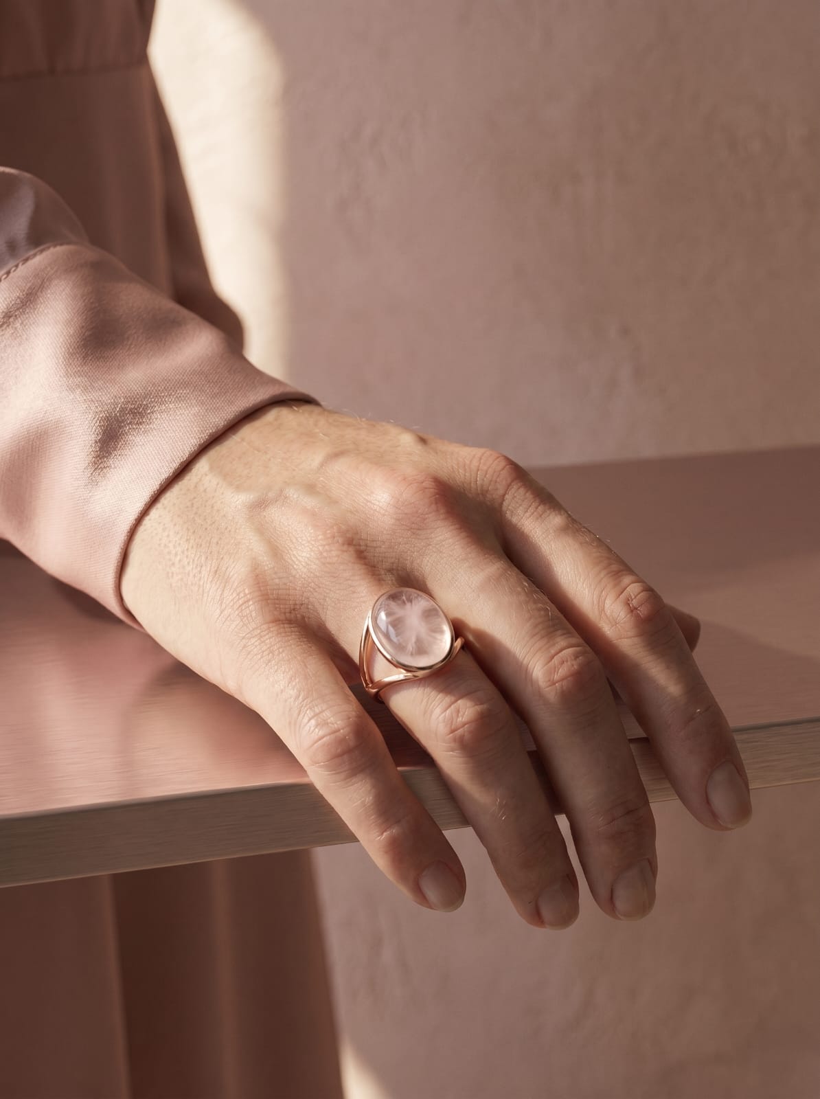 Rose Quartz Oval Gold Plated Ring