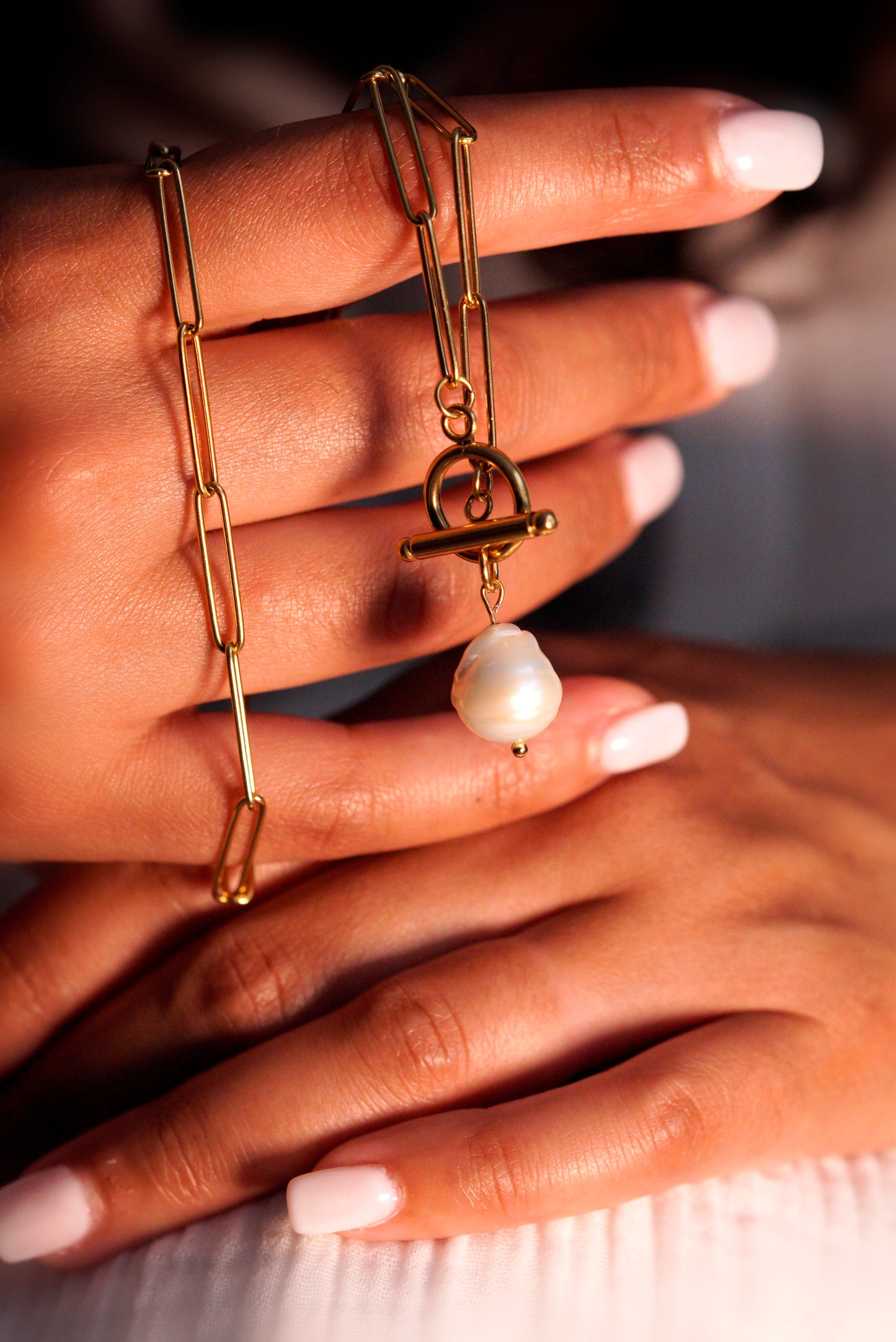 Minimal Paperclip Chain Pearl Necklace