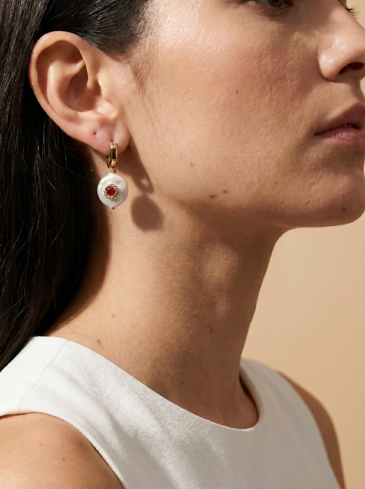 Biwa Pearl Wave Gold-Plated Hoop Earring